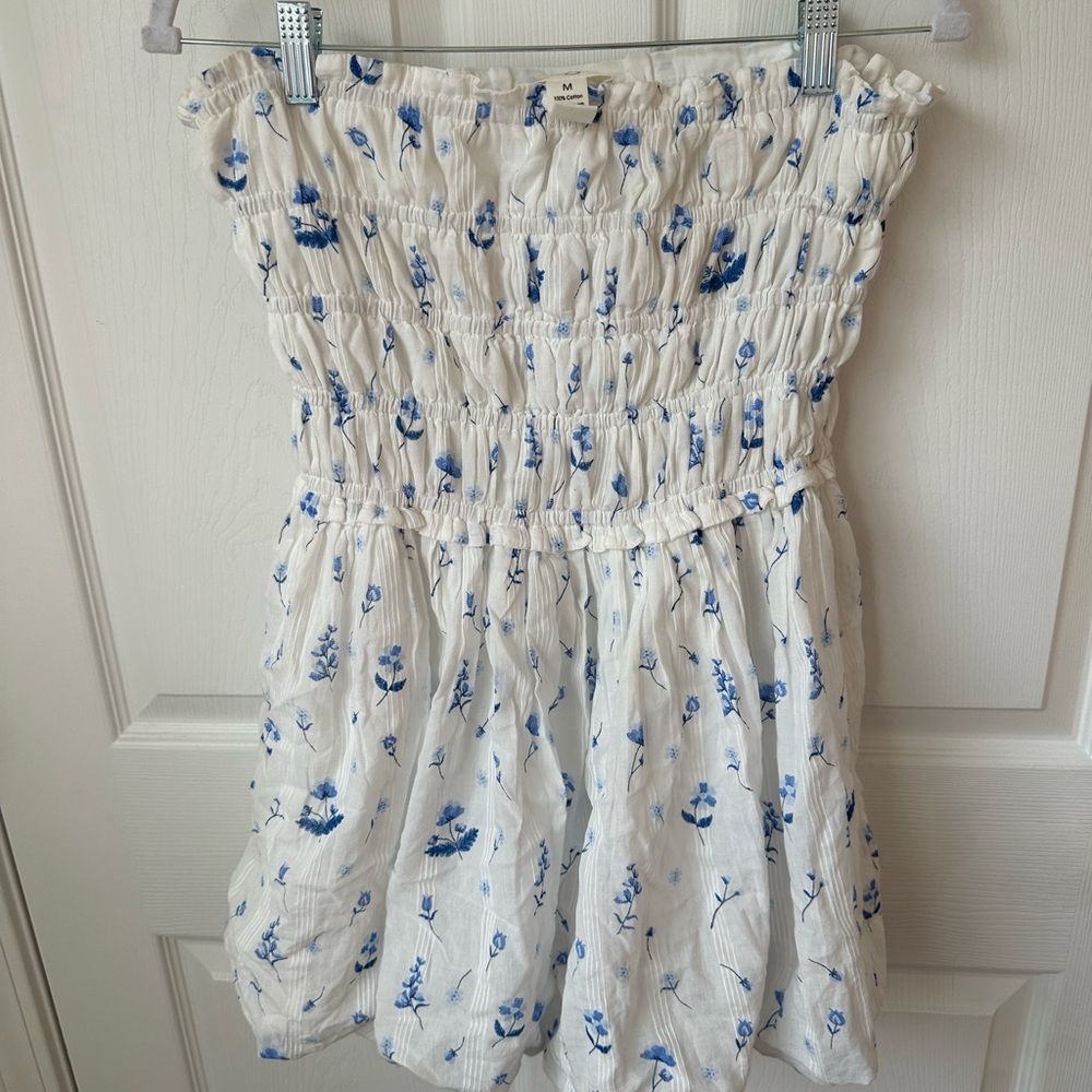 Jessica Simpson White and Blue Floral Dress